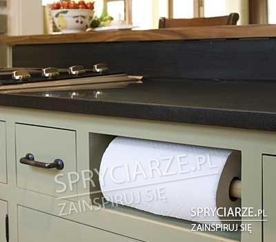 Ręczniki papierowe wkomponowane w zabudowę kuchenną