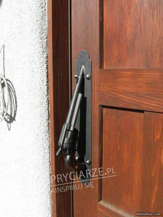 Klamka dla fanów broni palnej