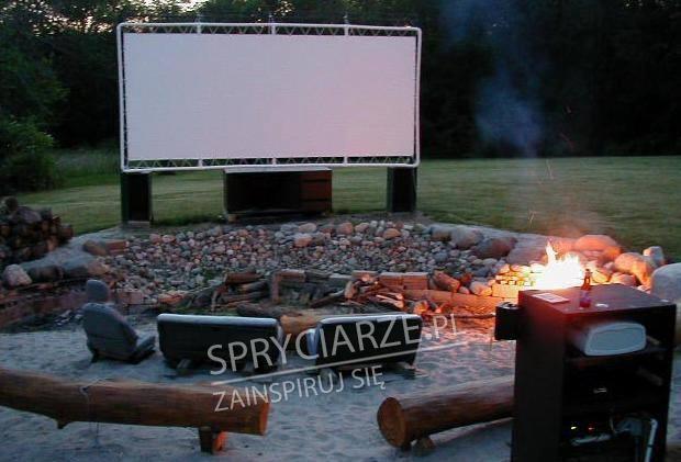 Pomysł na kino przy ognisku