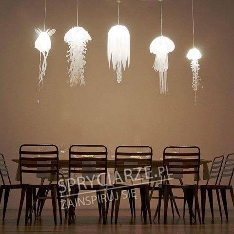 Żyrandole w postaci podmorskich stworzeń