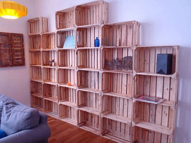 Meblościanka ze skrzynek :)